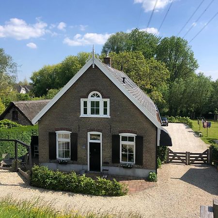 Voorhuis Aan De Lek Acomodação com café da manhã Nieuw-Lekkerland Exterior foto