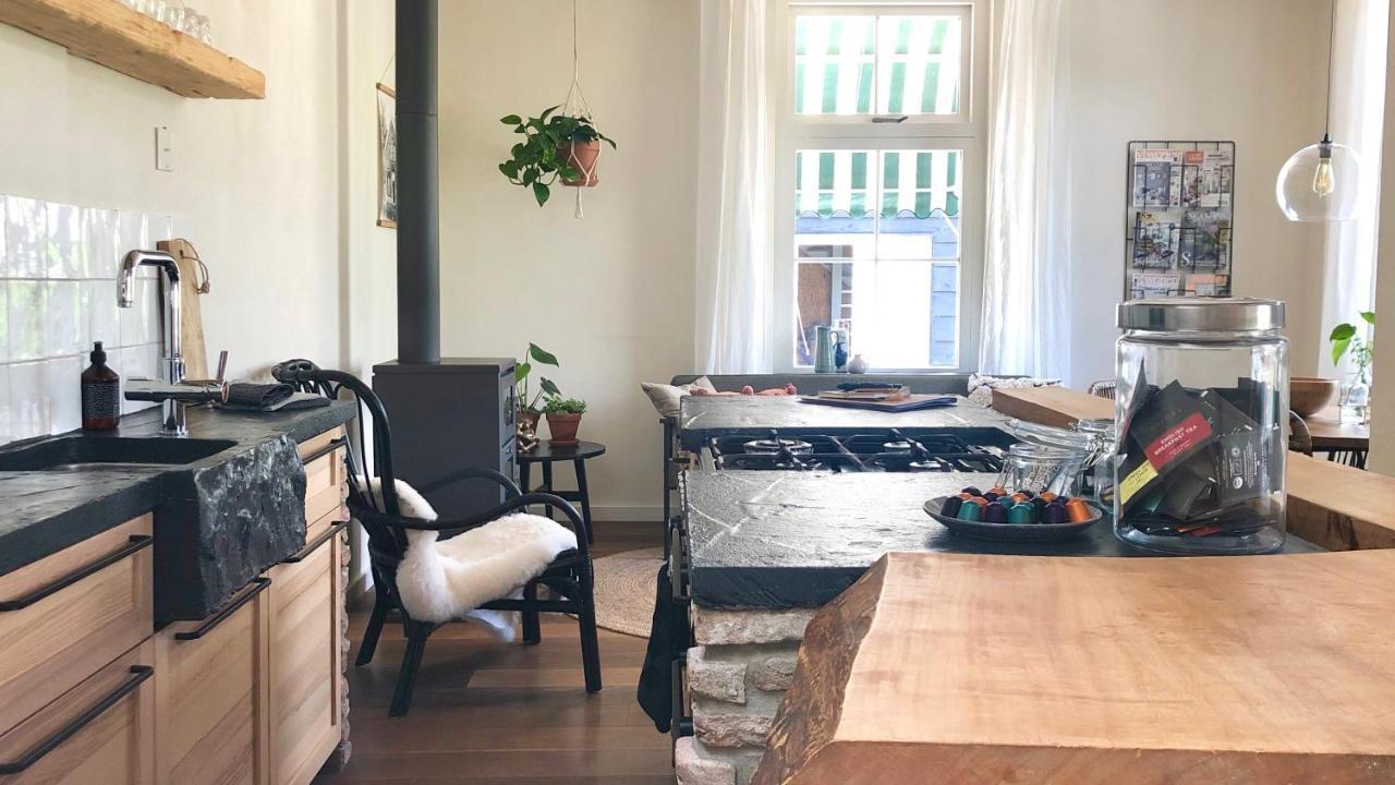 Voorhuis Aan De Lek Acomodação com café da manhã Nieuw-Lekkerland Exterior foto